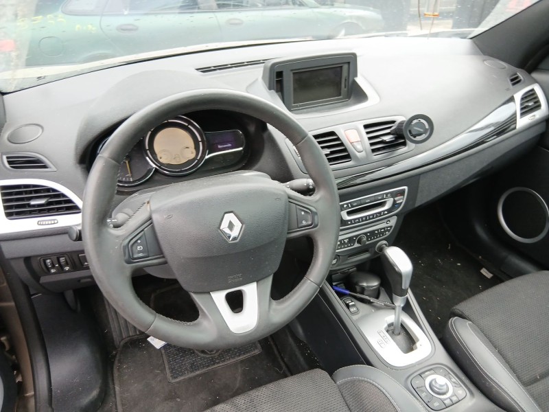 renault megane cc (ez0/1_) del año 2010