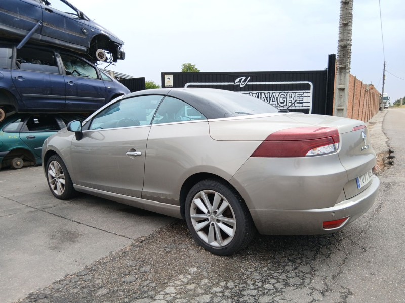 Recambio de carroceria para renault megane cc (ez0/1_) 1.5 dci (ez09, ez1g, ez0d, ez14) referencia OEM IAM   