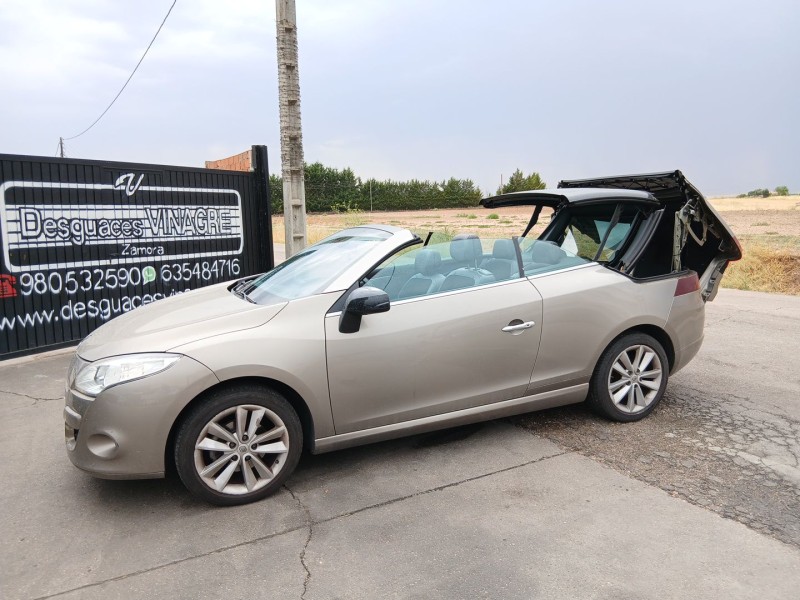 Recambio de carroceria para renault megane cc (ez0/1_) 1.5 dci (ez09, ez1g, ez0d, ez14) referencia OEM IAM   