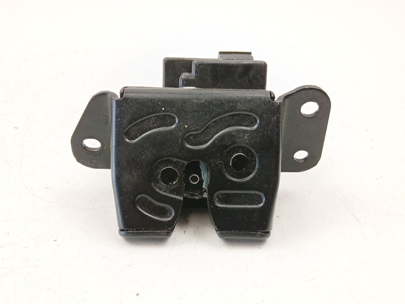 Recambio de cerradura maletero porton para kia carens iv 1.7 crdi referencia OEM IAM 812302W000  