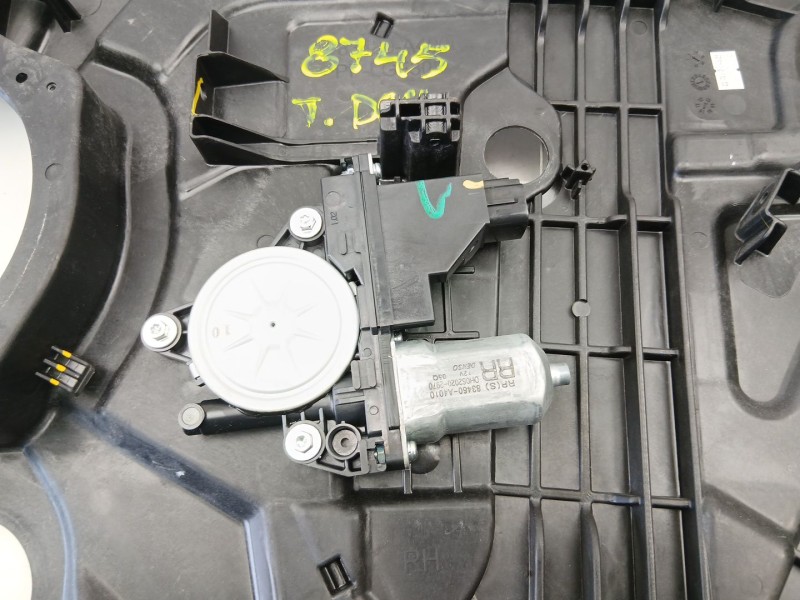 Recambio de elevalunas trasero derecho para kia carens iv 1.7 crdi referencia OEM IAM 83480A4050  