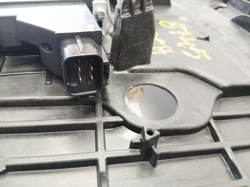 Recambio de elevalunas trasero derecho para kia carens iv 1.7 crdi referencia OEM IAM 83480A4050  