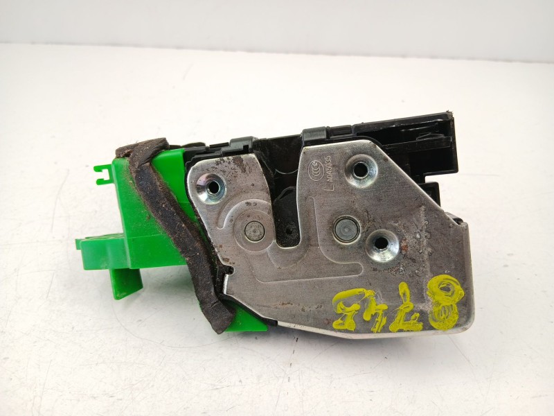 Recambio de cerradura puerta delantera izquierda para kia carens iv 1.7 crdi referencia OEM IAM 81310A4010  