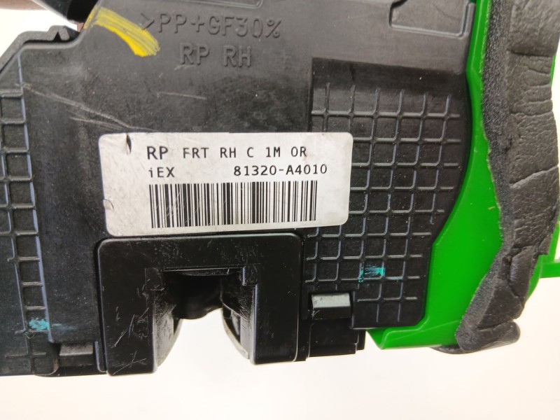 Recambio de cerradura puerta delantera derecha para kia carens iv 1.7 crdi referencia OEM IAM 81320A4010  