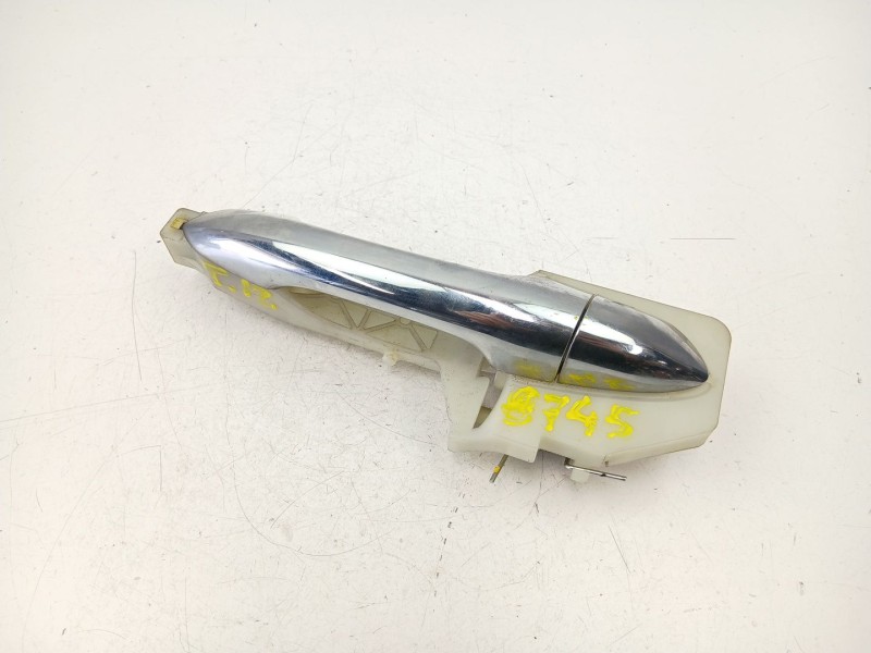 Recambio de manilla trasera izquierda para kia carens iv 1.7 crdi referencia OEM IAM 83655A4000  