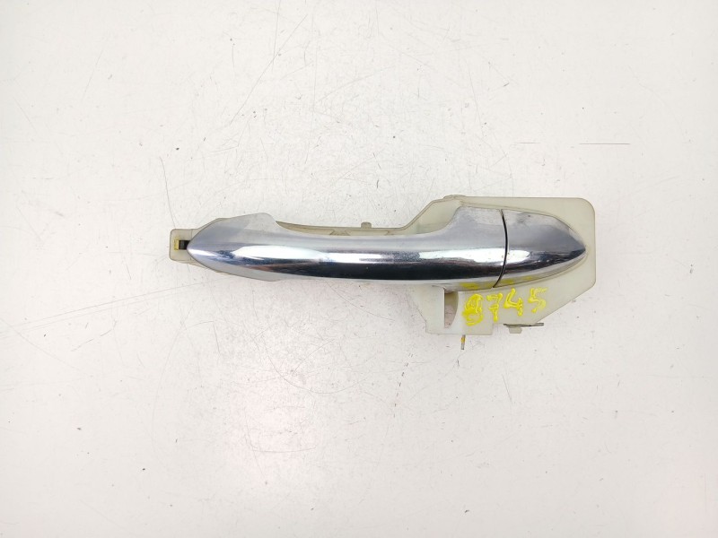 Recambio de manilla trasera izquierda para kia carens iv 1.7 crdi referencia OEM IAM 83655A4000  