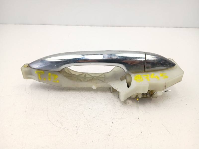 Recambio de manilla trasera izquierda para kia carens iv 1.7 crdi referencia OEM IAM 83655A4000  