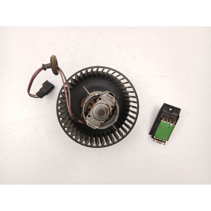 Recambio de motor calefaccion para ford fiesta iv (ja_, jb_) 1.3 i referencia OEM IAM 96FW18565AF  