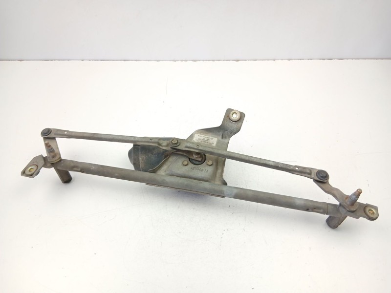 Recambio de motor limpia delantero para volkswagen polo iii (6n1) 60 1.4 referencia OEM IAM 6N1955023B 3397020373 