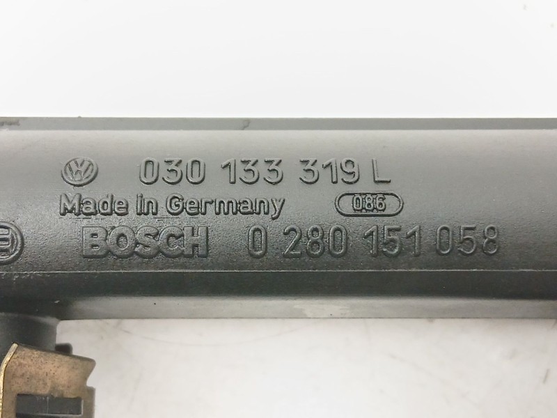 Recambio de inyectores juego para volkswagen polo iii (6n1) 60 1.4 referencia OEM IAM 030906031E 0280155731 