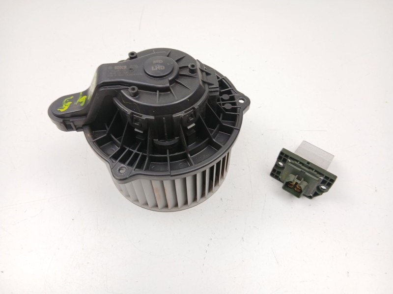 Recambio de motor calefaccion para kia carens iv 1.7 crdi referencia OEM IAM 971133X000 00S3B2474 