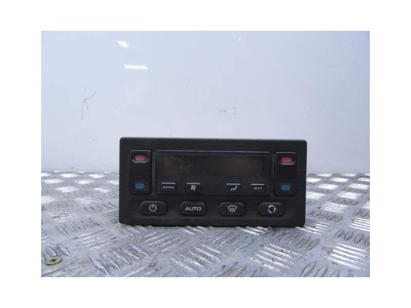 Recambio de mandos calefaccion aire para land rover discovery referencia OEM IAM 1465700260  