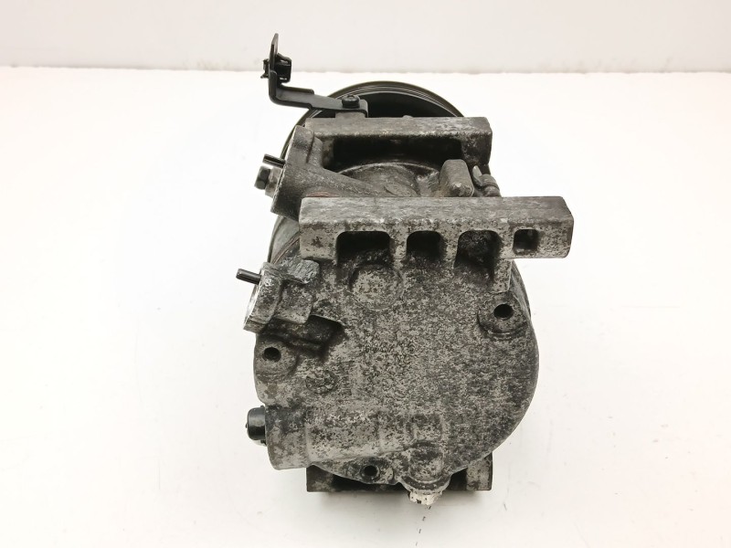 Recambio de compresor aire acondicionado para kia carens iv 1.7 crdi referencia OEM IAM 97701A4500  