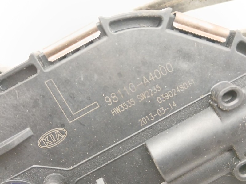 Recambio de motor limpia delantero para kia carens iv 1.7 crdi referencia OEM IAM 98110A4000  