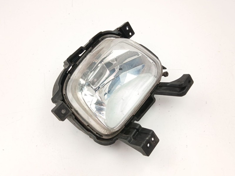 Recambio de antiniebla derecho para kia carens iv 1.7 crdi referencia OEM IAM 92202A4020  