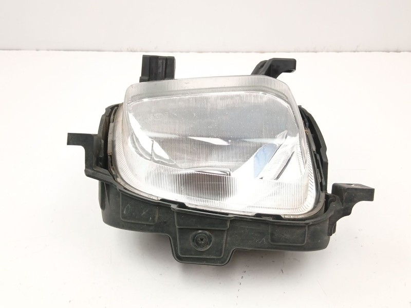 Recambio de antiniebla izquierdo para kia carens iv 1.7 crdi referencia OEM IAM 92201A4020  