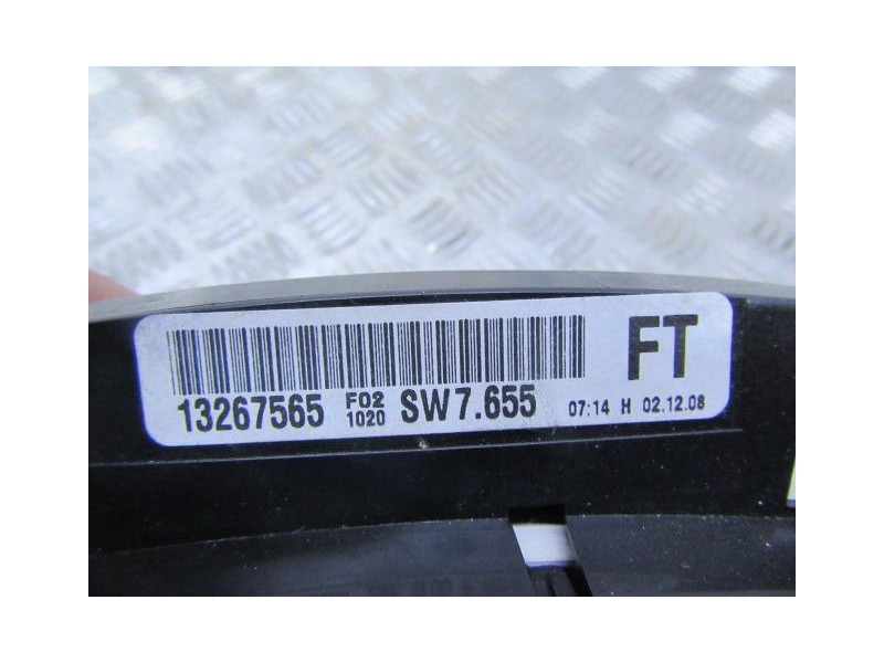 Recambio de cuadro instrumentos : opel astra : 1.9 td (119,64cv) [2009] para opel astra 1.9 td referencia OEM IAM 13267565  