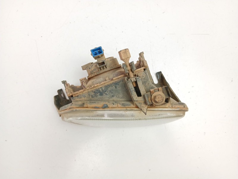 Recambio de antiniebla izquierdo para citroën saxo 1.1 g -hfx referencia OEM IAM 9618343580 67720231 