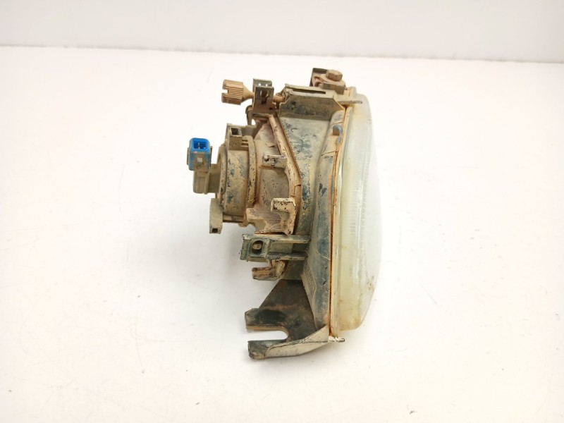 Recambio de antiniebla izquierdo para citroën saxo 1.1 g -hfx referencia OEM IAM 9618343580 67720231 