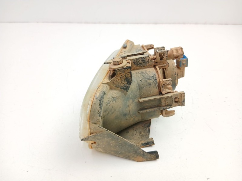 Recambio de antiniebla izquierdo para citroën saxo 1.1 g -hfx referencia OEM IAM 9618343580 67720231 