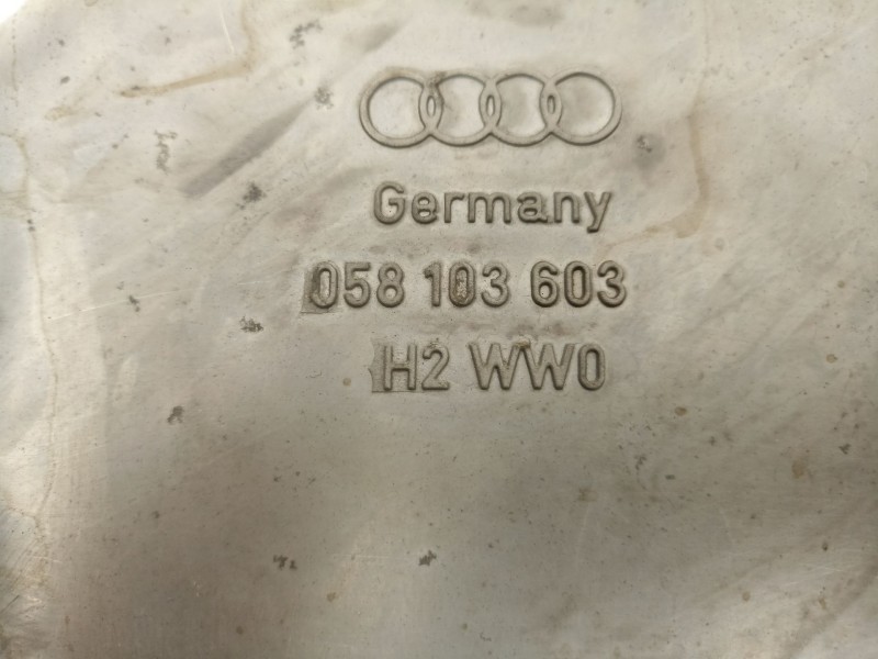 Recambio de carter aceite para audi a4 1.8 g turbo -aeb referencia OEM IAM 058103603  