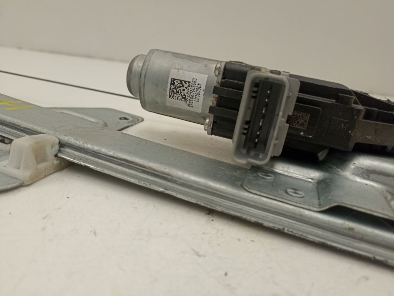 Recambio de elevalunas delantero derecho para citroën berlingo multispace (b9) 1.6 hdi 90 referencia OEM IAM 9672946580  