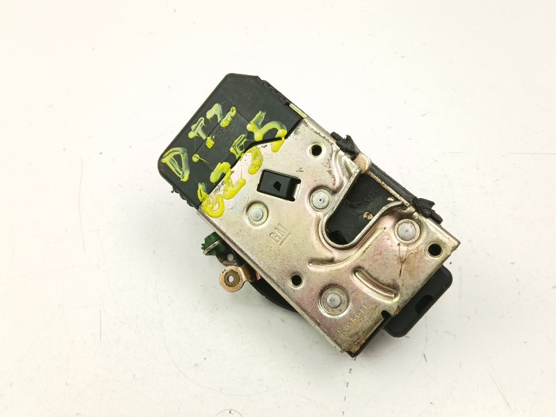 Recambio de cerradura puerta delantera izquierda para opel vectra 2.0 d referencia OEM IAM 90585021  