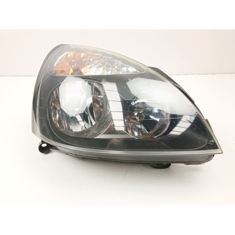 Recambio de faro derecho para renault clio ii (bb_, cb_) 1.5 dci (b/cb07) referencia OEM IAM 7701057658  