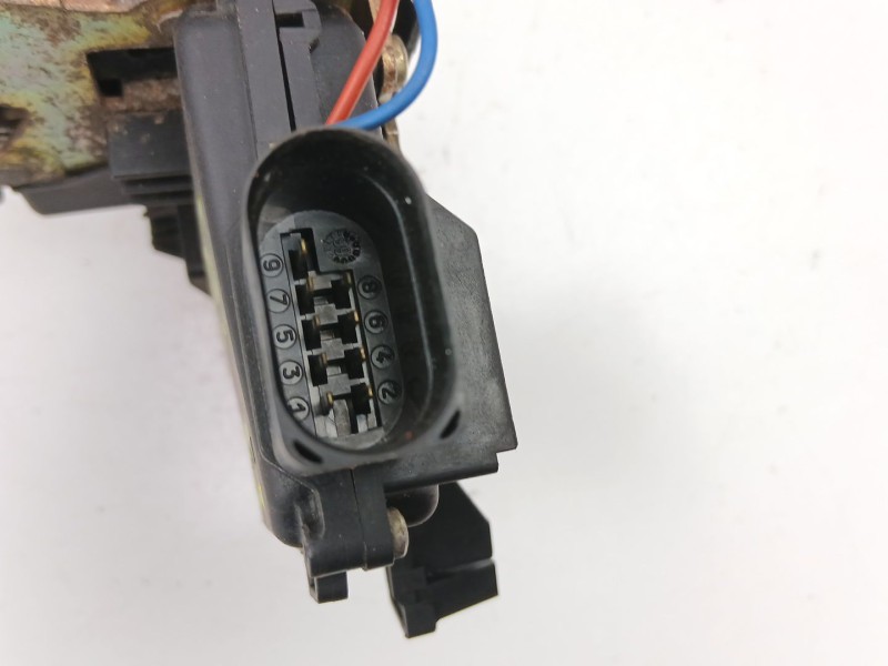 Recambio de cerradura puerta delantera izquierda para audi a6 c5 (4b2, 4b4) 2.5 tdi referencia OEM IAM 4B1837015B  