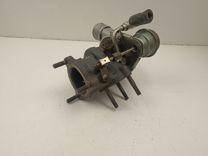 Recambio de turbo para audi a4 1.8 g turbo -aeb referencia OEM IAM 058145703L  