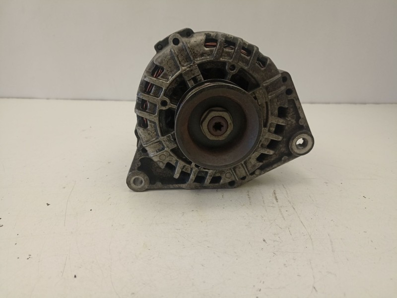 Recambio de alternador para audi a6 c5 (4b2, 4b4) 2.5 tdi referencia OEM IAM 059903015G 2542324A 