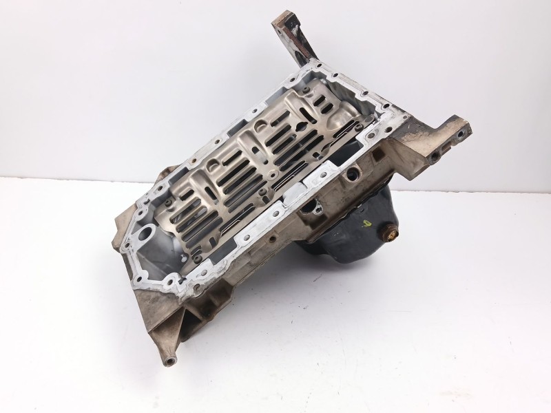 Recambio de carter aceite para land rover discovery iii (l319) 2.7 td 4x4 referencia OEM IAM 4H2Q6U004FA  4H2Q6675DA