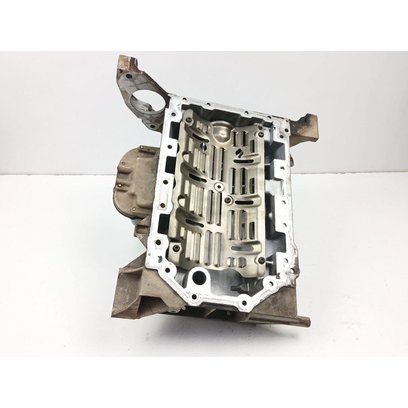 Recambio de carter aceite para land rover discovery iii (l319) 2.7 td 4x4 referencia OEM IAM 4H2Q6U004FA  4H2Q6675DA