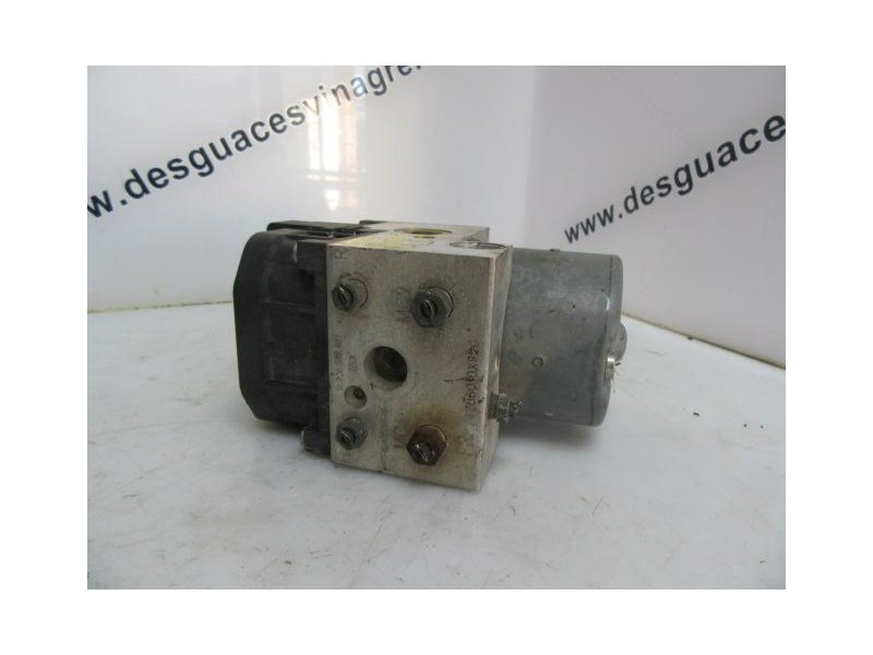 Recambio de abs : nissan terrano : 2.7 dti d/td27-ti (125,12cv) 5p [2004] para nissan terrano 2.7 dti d/td27-ti referencia OEM I