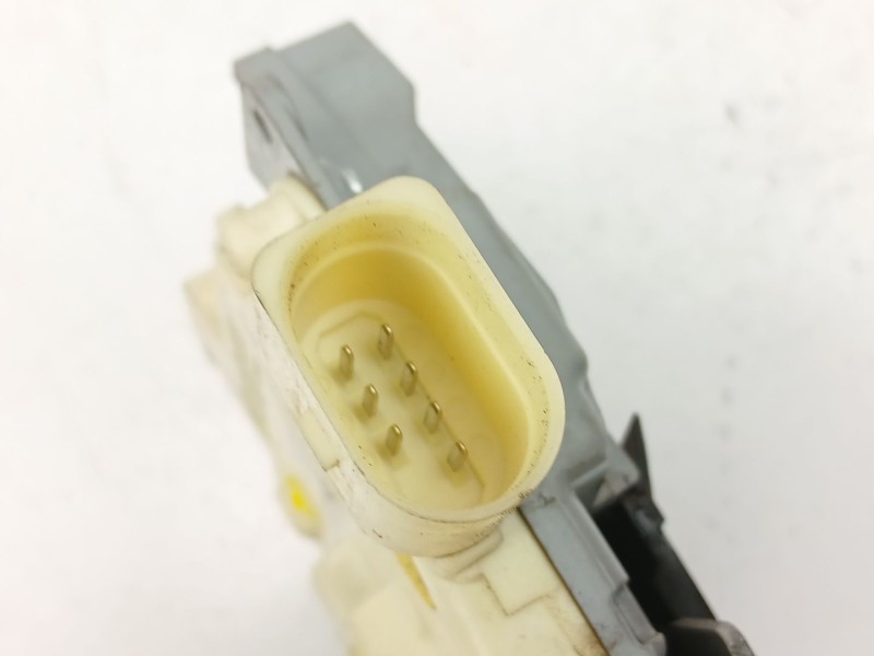 Recambio de cerradura puerta delantera derecha para audi q7 (4lb) 3.0 tdi quattro referencia OEM IAM 3C1837016A  