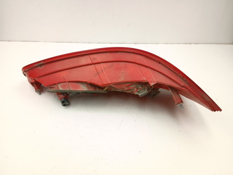 Recambio de piloto trasero izquierdo para audi q7 (4lb) 3.0 tdi quattro referencia OEM IAM 4L0945093  