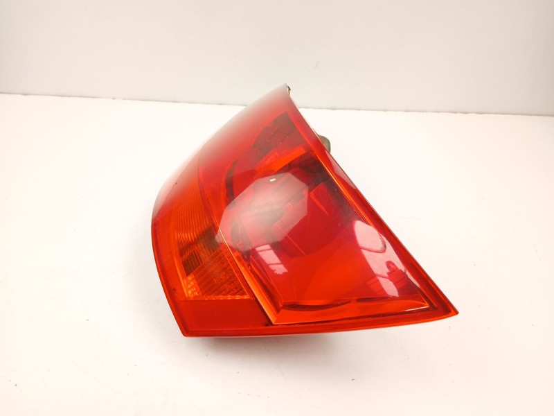 Recambio de piloto trasero derecho para audi q7 (4lb) 3.0 tdi quattro referencia OEM IAM 4L0945094  