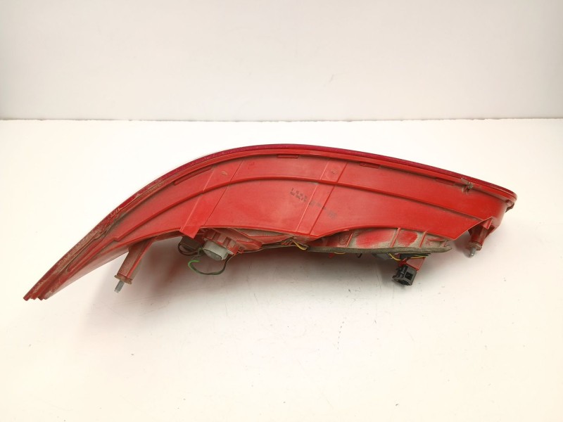 Recambio de piloto trasero derecho para audi q7 (4lb) 3.0 tdi quattro referencia OEM IAM 4L0945094  