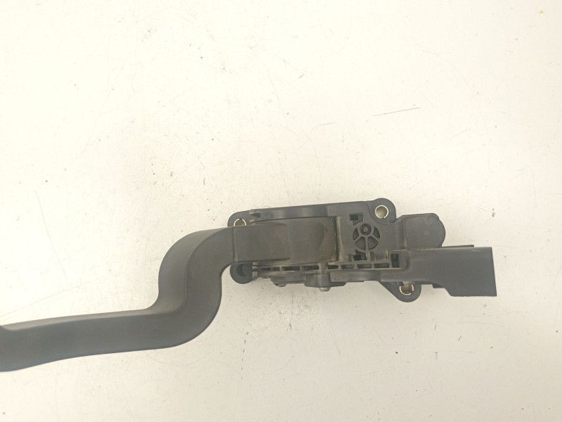 Recambio de potenciometro aceleracion para fiat stilo multi wagon (192_) 1.9 d multijet referencia OEM IAM 517856400 0280755052 