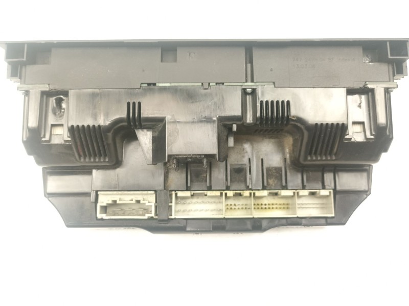 Recambio de mandos calefaccion aire para audi q7 (4lb) 3.0 tdi quattro referencia OEM IAM 4L0820043E  