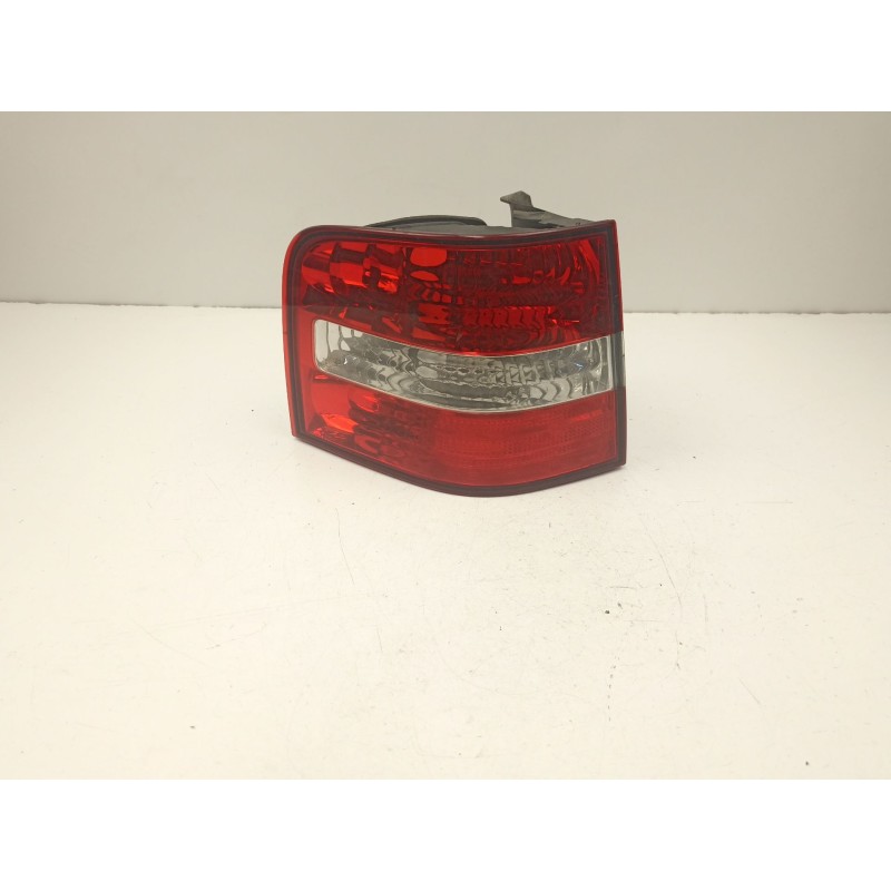 Recambio de piloto trasero izquierdo para fiat stilo multi wagon (192_) 1.9 d multijet referencia OEM IAM 46758989  