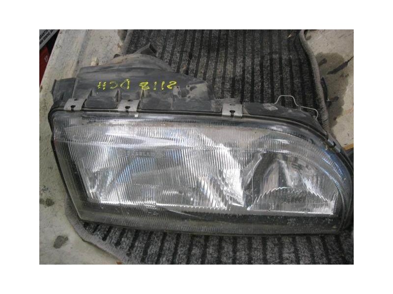 Recambio de faro dcho. : ford sierra : 1.8 d /rf (74,8cv) 4p [1991] para ford sierra 1.8 d /rf referencia OEM IAM   