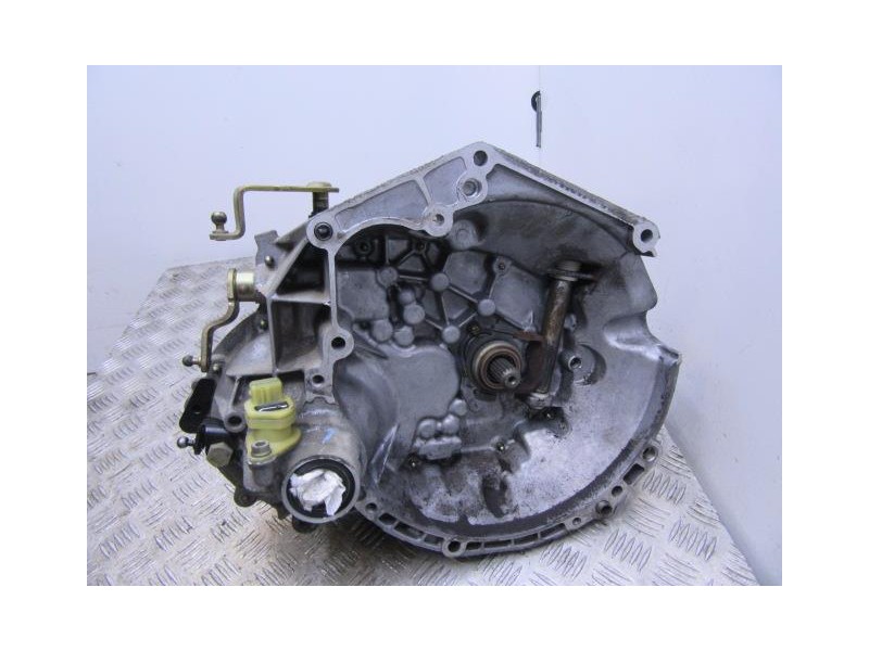 Recambio de cambio 5v (gasolina) : peugeot 206 : 1.4 g (74,78cv) [2004] para peugeot 206 1.4 g referencia OEM IAM 20CP09  