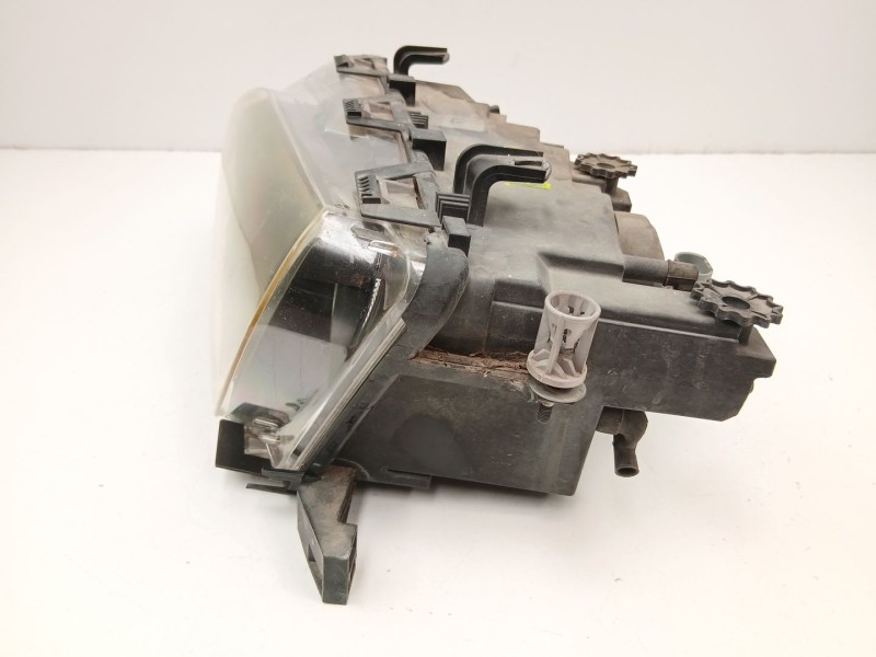 Recambio de faro izquierdo para bmw 3 (e46) 316 i referencia OEM IAM 63126910955  