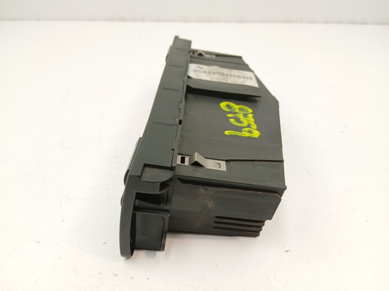 Recambio de mandos calefaccion aire para bmw 3 (e46) 316 i referencia OEM IAM 64116931601 5HB007738 