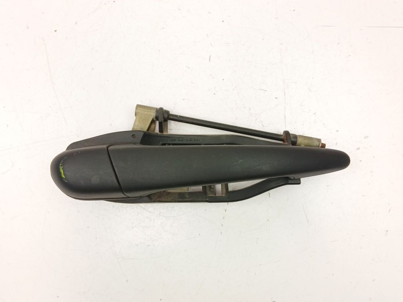Recambio de manilla delantera derecha para bmw 3 (e46) 316 i referencia OEM IAM 51218253454  