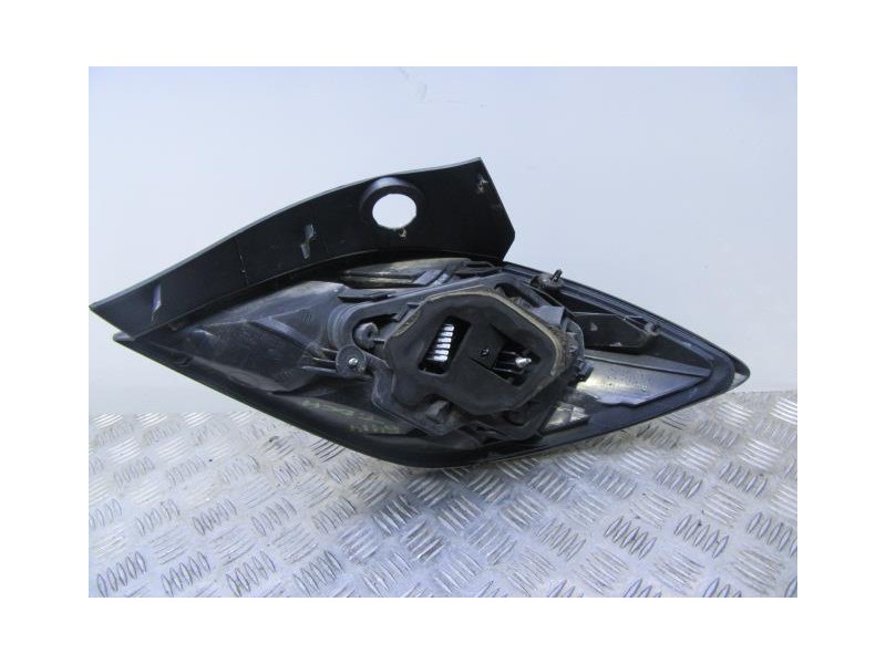 Recambio de piloto trasero izq. : opel astra : 1.9 td (119,64cv) [2009] para opel astra 1.9 td referencia OEM IAM 3P  