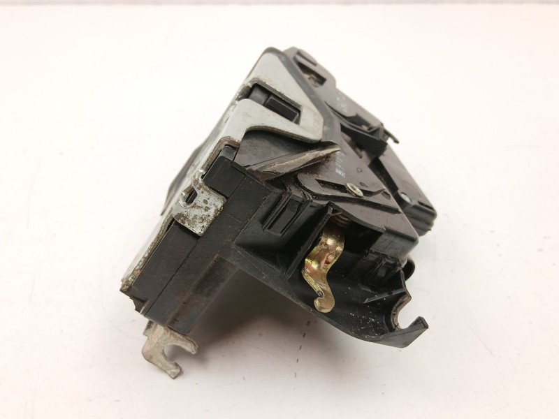 Recambio de cerradura puerta delantera izquierda para bmw 3 (e46) 316 i referencia OEM IAM 51217011241  