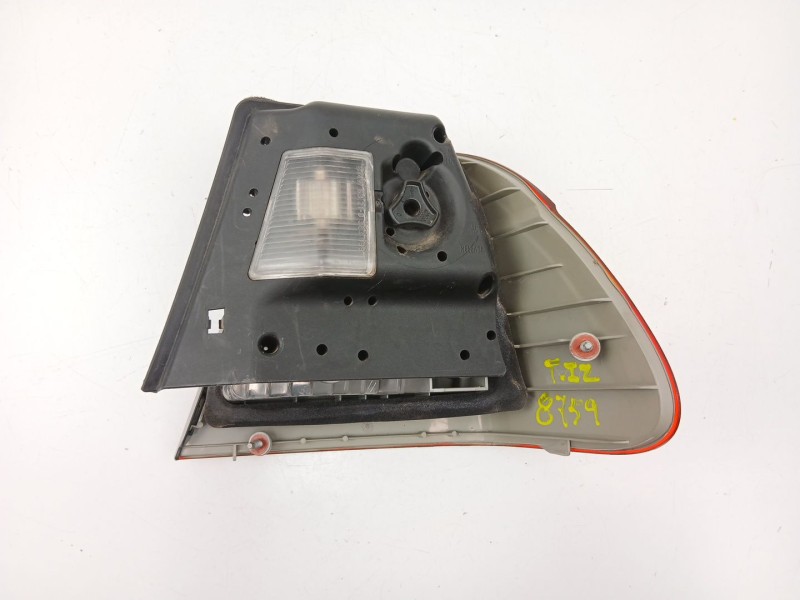 Recambio de piloto trasero izquierdo para bmw 3 (e46) 316 i referencia OEM IAM 63216946533  