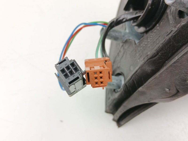 Recambio de retrovisor derecho para citroën berlingo multispace (b9) 1.6 hdi 90 referencia OEM IAM 96777550XT  